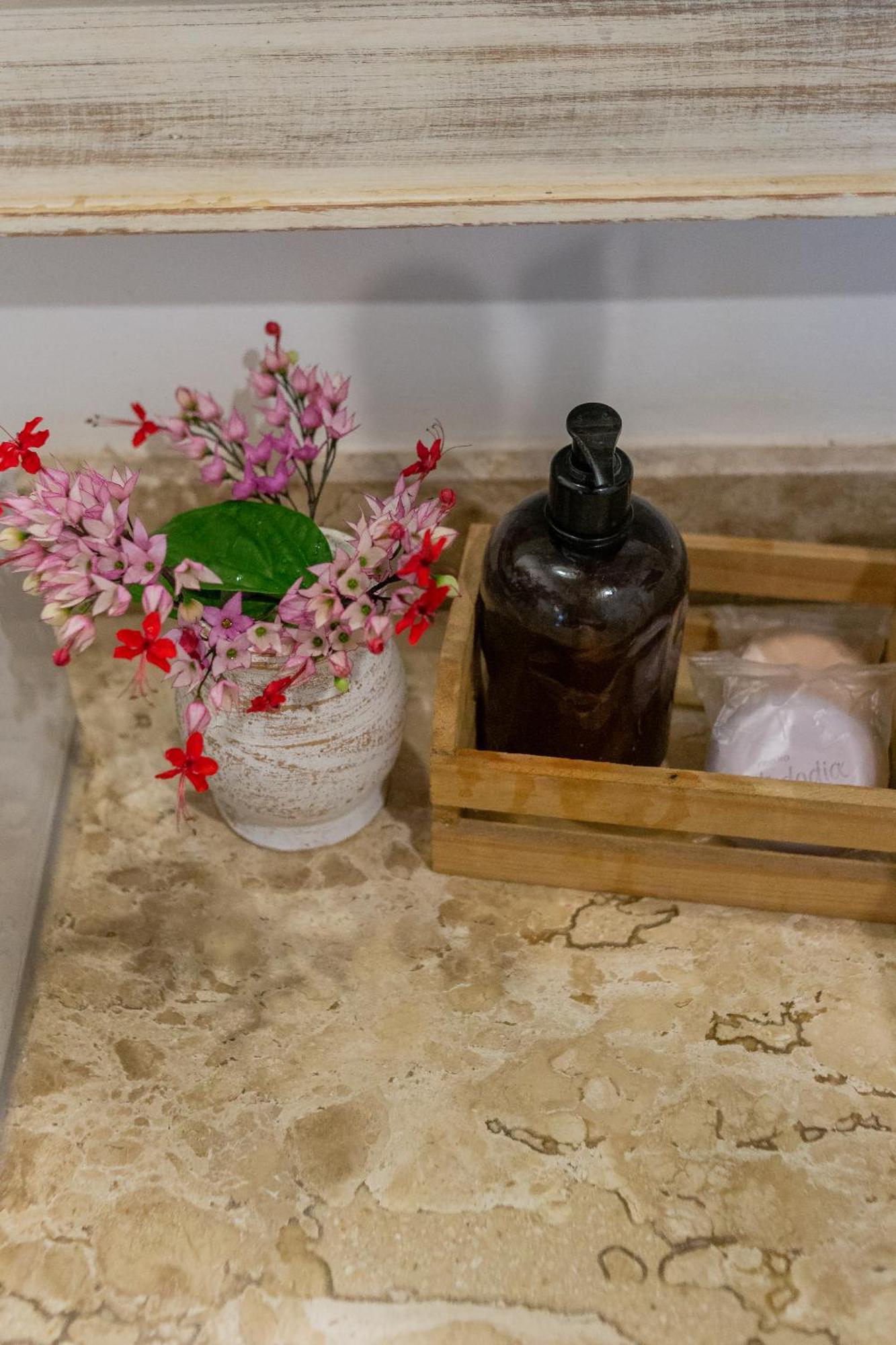 Pariri Suites ตรันโกโซ ภายนอก รูปภาพ